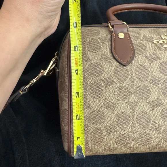 Coach Brown Signature Women's Bag Set - Picture 6 of 11